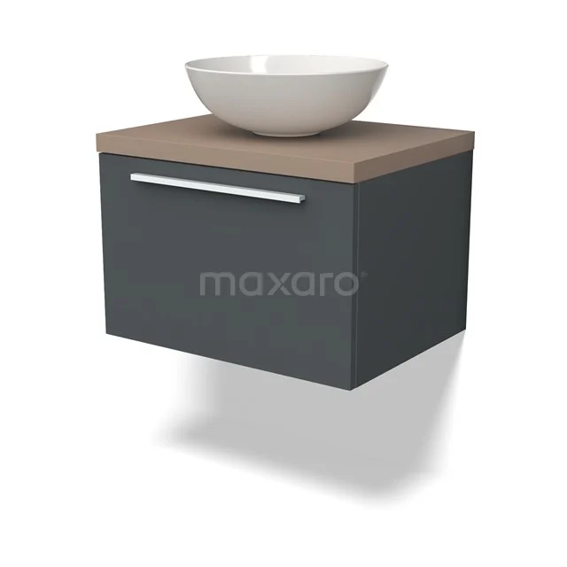 Grijze zwevende wastafelmeubel met houten blad en ronde witte waskom, perfect voor een moderne badkamerstijl.