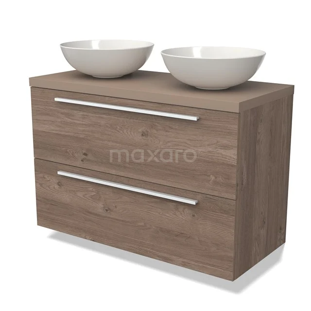 Houten badkamermeubel met twee witte waskommen, modern design, natuurlijk houtpatroon en ruime opberglades.
