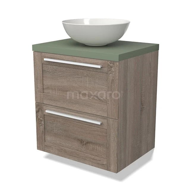 Houten badkamermeubel met groene wastafelblad en witte komvormige wasbak, modern design met twee opberglades.