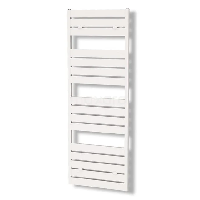 Weißer rechteckiger Handtuchheizkörper mit horizontalen Lamellen, ideal für Wärme und Stil im modernen Badezimmer.