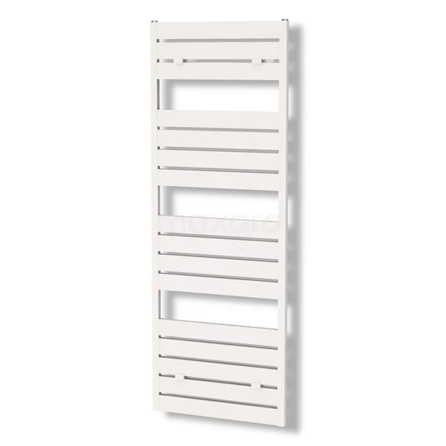 Weißer rechteckiger Handtuchheizkörper mit horizontalen Lamellen, ideal für Wärme und Stil im modernen Badezimmer.