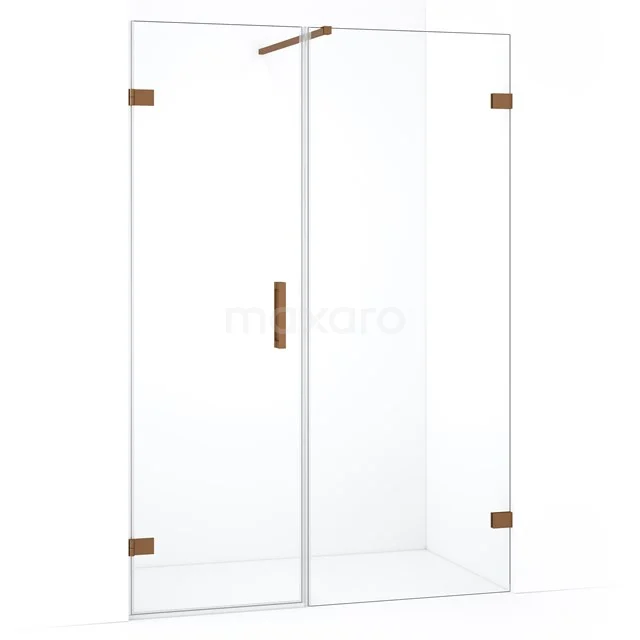 Glazen douchecabine met goudkleurige accenten, modern design, draaideur en strakke lijnen, ideaal voor een luxe badkamer.