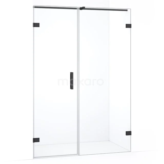 Glazen douchedeur met zwart handvat en scharnieren, strak design, ideaal voor een moderne badkamerinterieur.