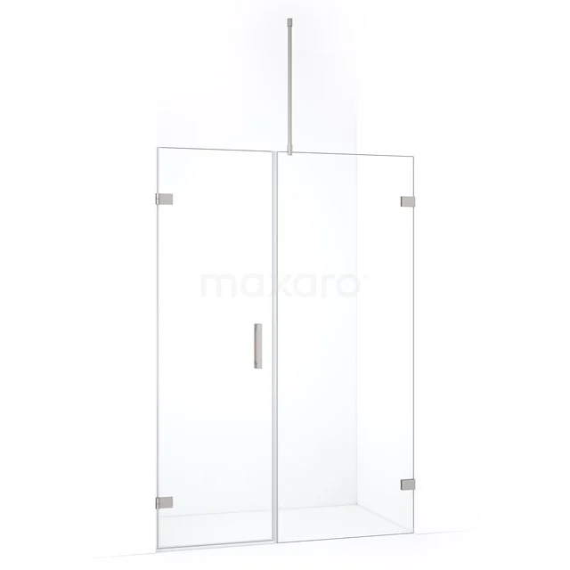 Glazen douchewand met chrome scharnieren, draaideur en handgreep, geschikt voor moderne badkamers.