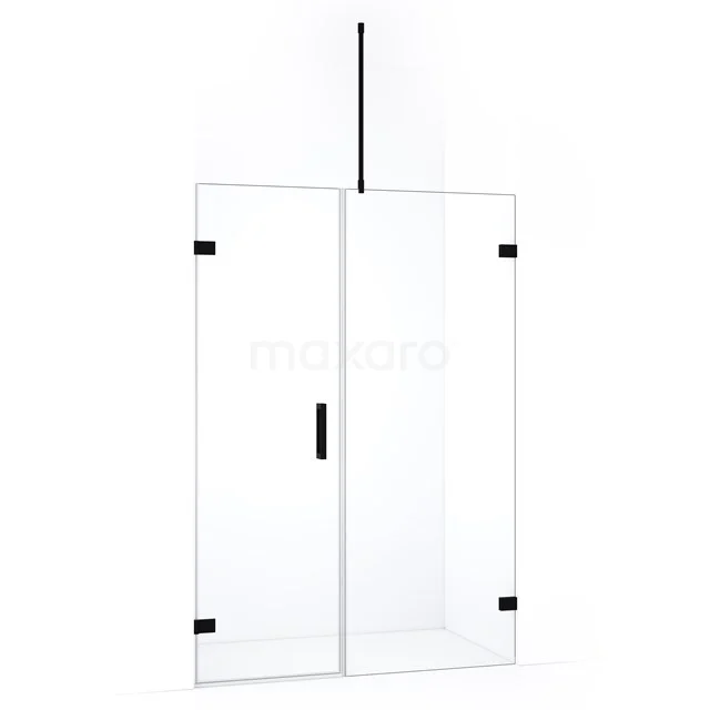 Transparante glazen douchewand met matzwarte scharnieren en handgreep, moderne stijl, ideaal voor badkamerinrichting.