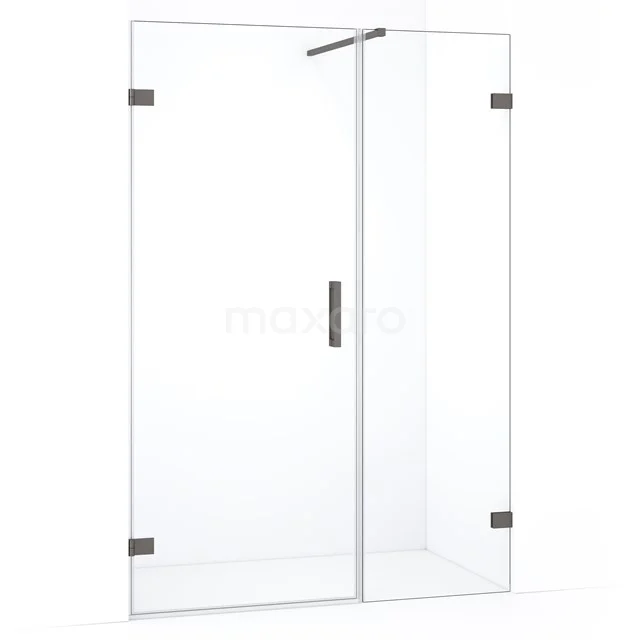 Glazen douchewand met scharnierdeur, transparant veiligheidsglas, zwart metalen accenten, ideaal voor een moderne badkamer.