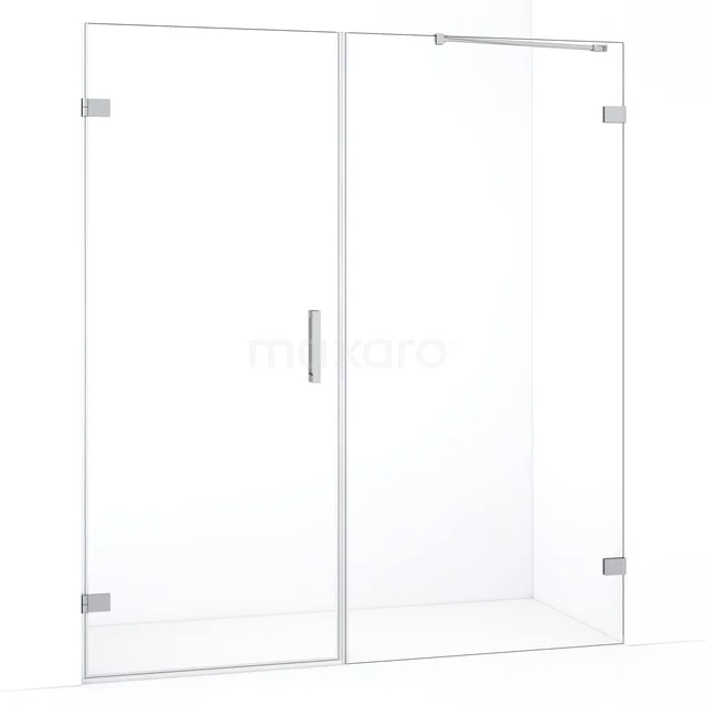 Glazen douchewand met helder veiligheidsglas, scharnierdeur, chromen details, ideaal voor een moderne badkamer.