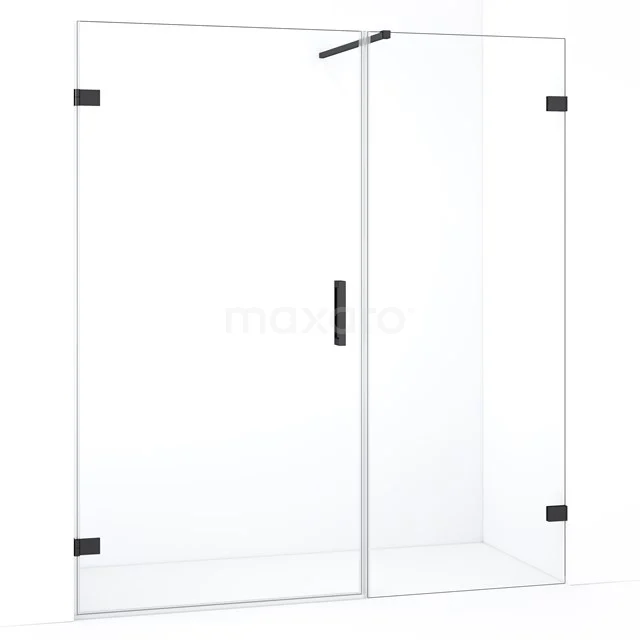 Douchewand met schuifdeur, helder glas, zwart frame en minimalistisch design, ideaal voor een moderne badkamer.