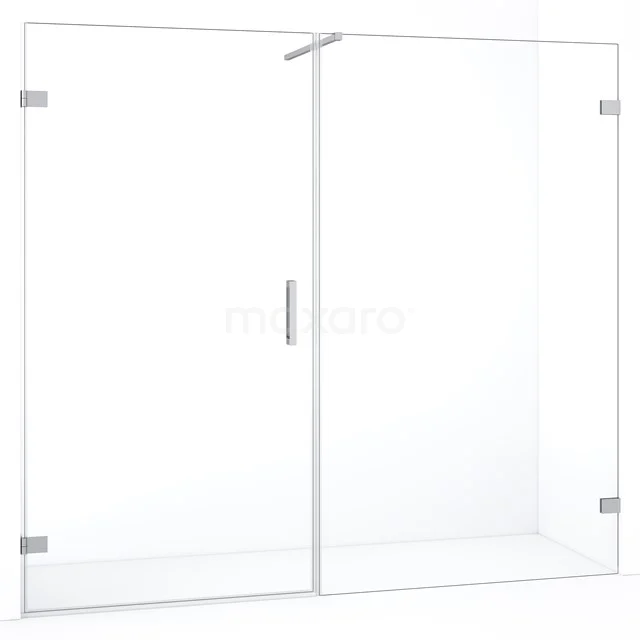 Glazen douchewand met scharnierdeur, helder veiligheidsglas en roestvrijstalen accenten voor moderne badkamers.