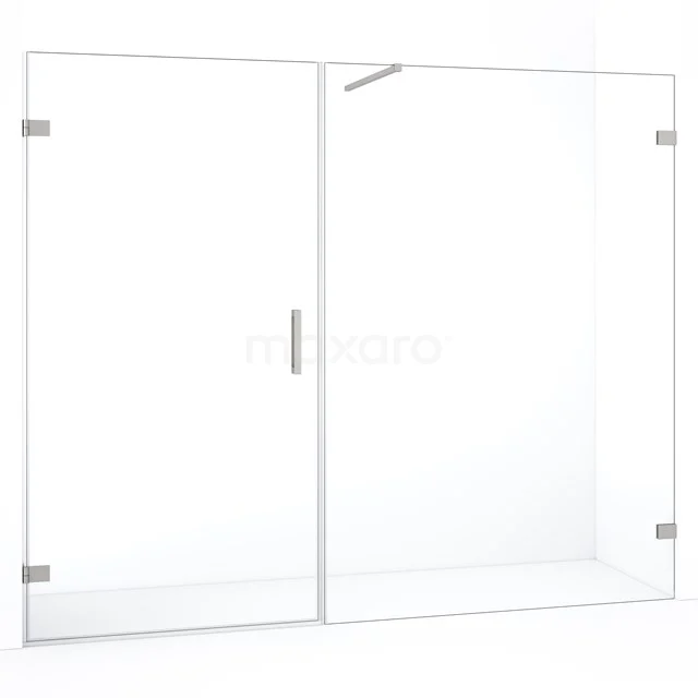 Glazen douchewand met scharnierdeur, helder glas, modern design, ideaal voor een strakke en ruime badkamerinrichting.