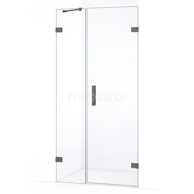 Glazen douchedeur met matte zwarte scharnieren en handgreep, strak design voor een moderne badkamer.