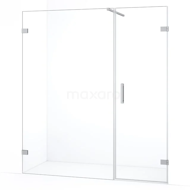 Glazen inloopdouche met draaideur, heldere panelen en chromen details, modern design voor een stijlvolle badkamer.