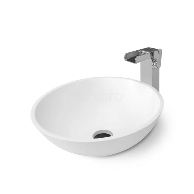 Weiße, runde Waschbecken aus Keramik, perfekt für moderne Bäder, kombiniert mit einem eleganten, chromatischen Wasserhahn.