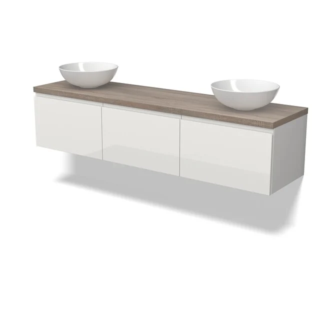 Wandhängendes Badezimmermöbel, weiß mit Holzlook Platte und doppelten weißen Aufsatzwaschbecken, modernes Design.