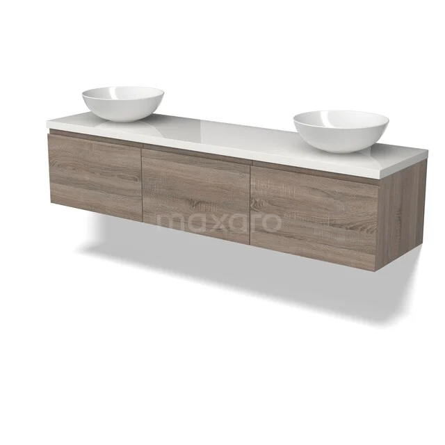 Houten badkamermeubel met 2 witte opzetwaskommen, breed ontwerp, zwevend gemonteerd en strakke moderne uitstraling.