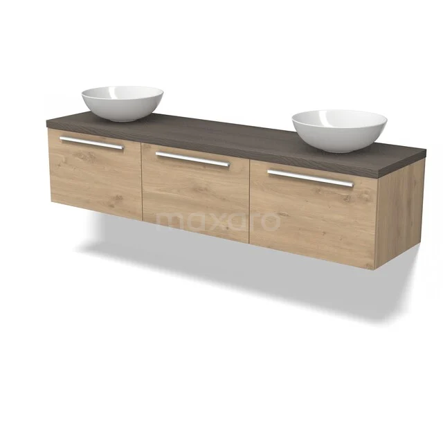 Houten badkamermeubel met donkere bovenblad en twee witte waskommen, modern hangend ontwerp, ideaal voor luxe badkamerstijl.