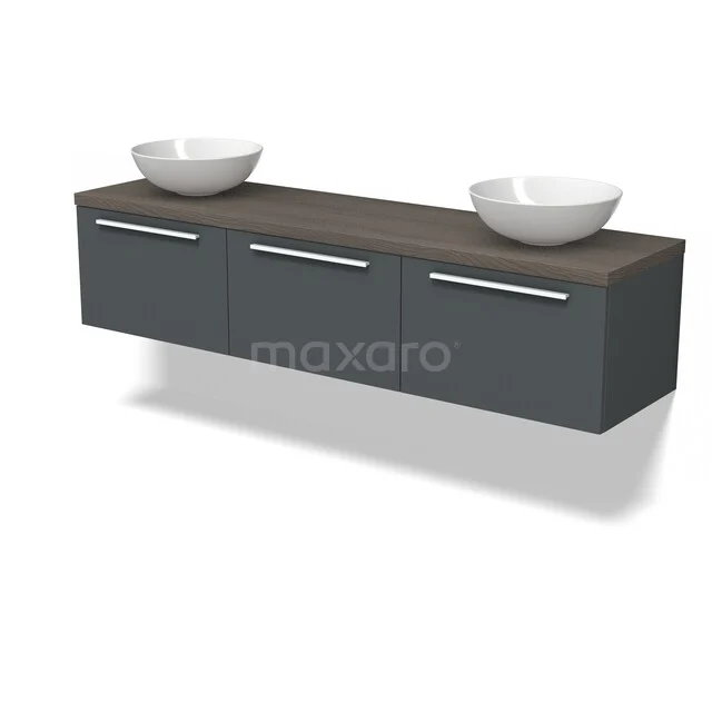 Grijze hangende badkamermeubelset met drie lades, houten blad en twee witte waskommen, ideaal voor moderne badkamers.