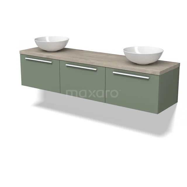 Groene badkamerkast met houtlook bovenblad en dubbele wastafel; modern ontwerp, ideaal voor een stijlvolle badkamer inrichting.