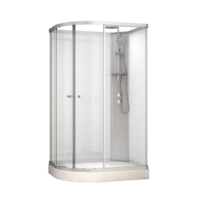 Douchecabine met afgeronde hoeken, transparant glas en chromen accenten, compleet met douchekop en witte douchebak.