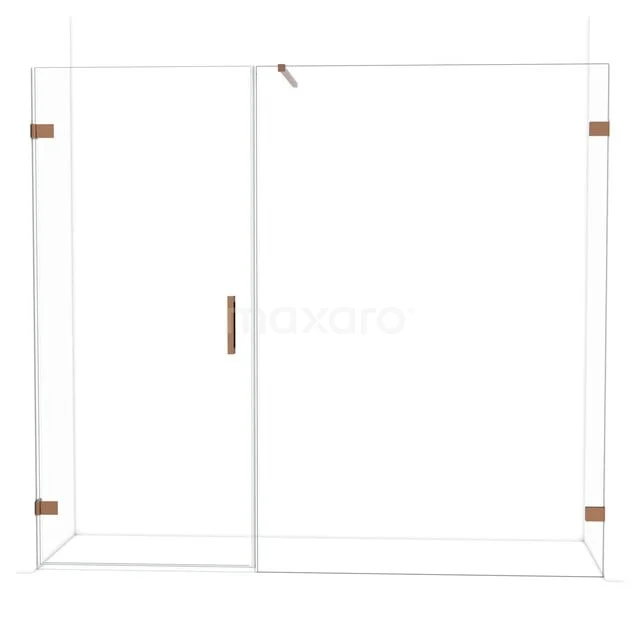 Glazen douchewand met deur en messing accenten, frameloos design; ideaal voor een moderne badkamerstijl.