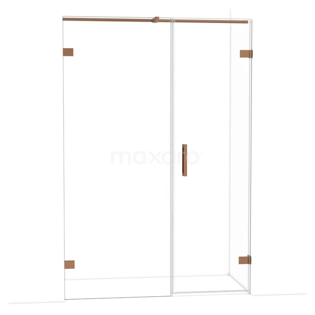 Douchecabine met schuifdeur, helderglas en koperkleurige accenten, ideaal voor een moderne badkamerstijl.