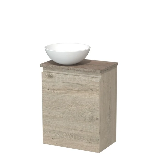 Holz-Badmöbel in Eiche-Optik mit einem modernen weißen Aufsatzwaschbecken, ideal für kompakte und stilvolle Bäder.