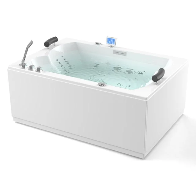 Rechteckige weiße Jacuzzi-Badewanne mit Massagedüsen, schwarzen Kopfstützen und digitalem Bildschirm, ideal für luxuriöse Entspannung im Badezimmer.