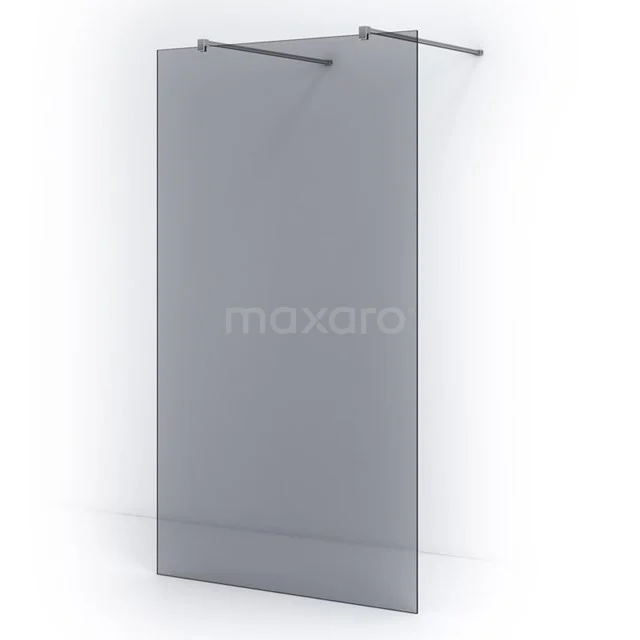 Frosted glass shower screen with aluminium profiles, minimalist design and ideal for a modern bathroom.