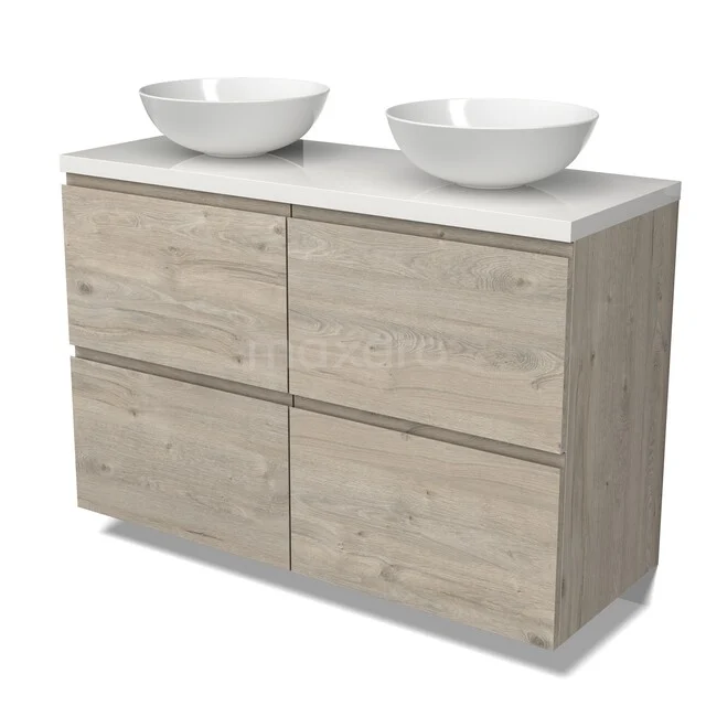 Hölzernes Badezimmermöbel mit natürlicher Oberfläche, Schubladenfronten und doppelten weißen Aufsatzwaschbecken, ideal für ein modernes Badezimmer.