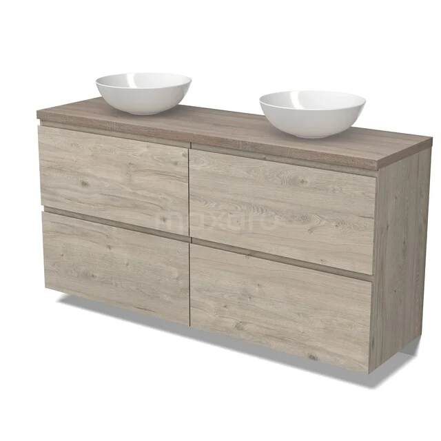 Houten badkamermeubel met twee witte waskommen, modern design in eikenlook, ideaal voor een stijlvolle badkamerinrichting.