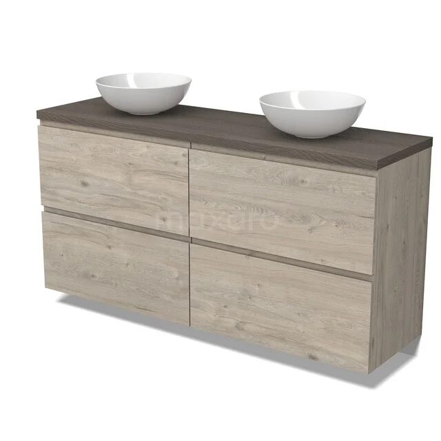 Houten badkamermeubel met dubbele wastafel, licht eiken afwerking, donkerbruin blad en keramische waskommen, modern design.