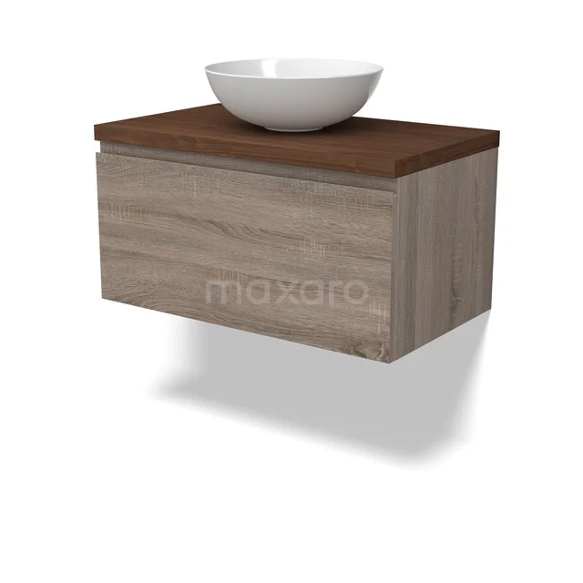 Houten badkamermeubel met hangende wastafel, afgewerkt met donkerhouten blad en witte keramische kom voor een moderne badkamerstijl.