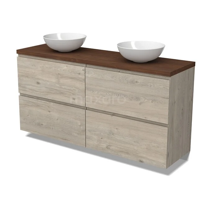 Badkamermeubel met dubbele wastafel, houtlook ladefronten, donkerbruin blad en witte kommen, modern en ruim ontwerp.