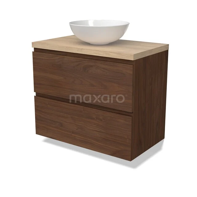 Houten badkamermeubel met moderne wastafel, warm walnootkleurig design en twee lades, ideaal voor stijlvolle badkamerinrichting.
