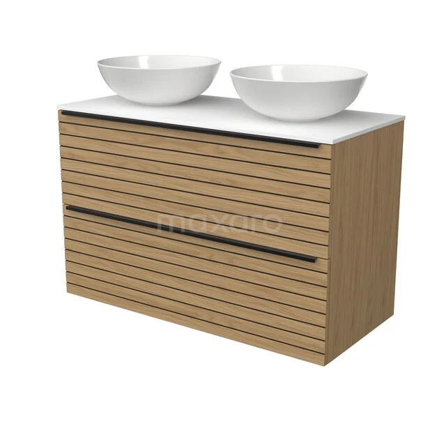 Eichenholz Badezimmermöbel mit weißem Doppelwaschbecken, modernes Design und horizontale Linien für eine stilvolle Ausstrahlung.