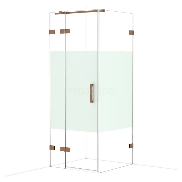 Glazen douchecabine met hoekinstap, messing scharnieren en matglasdetail; stijlvolle toevoeging aan iedere badkamer.