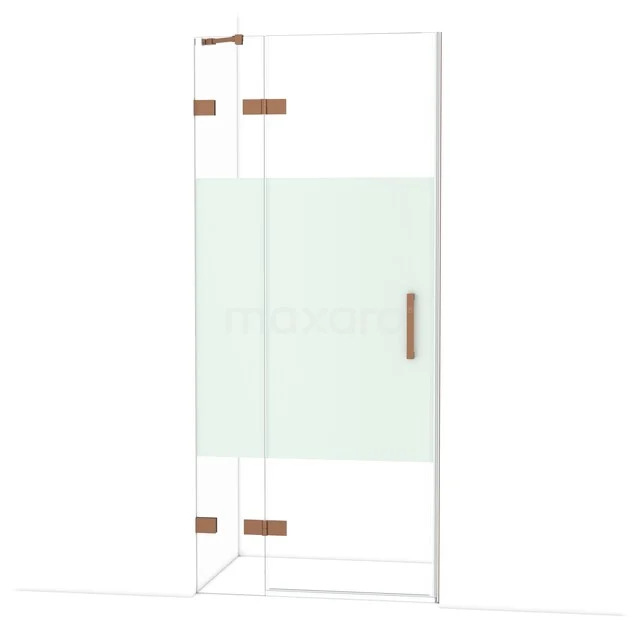 Douchewand van glas met matte strook, messing details en minimalistisch design, ideaal voor een moderne badkamer.