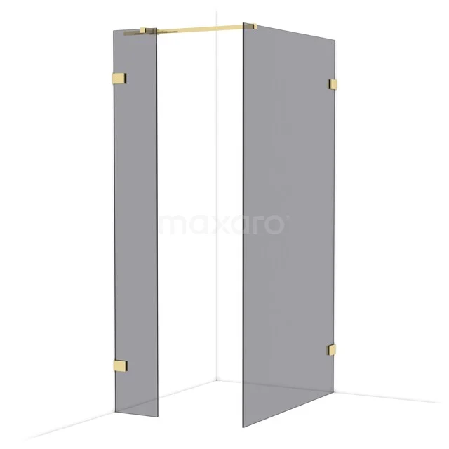 Glazen douchewand met goudkleurige scharnieren, hoekopstelling en minimalistisch ontwerp voor een stijlvolle badkamer.