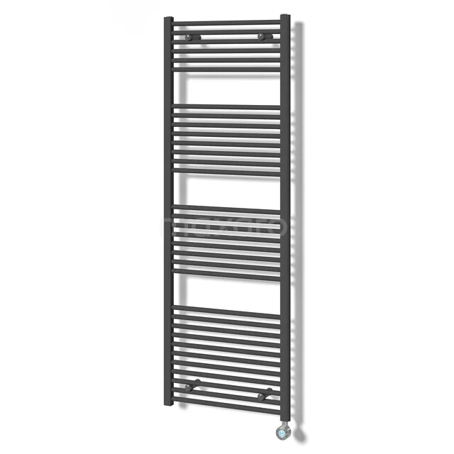 Zwarte rechthoekige handdoekradiator, staal, moderne uitstraling, ideaal voor warmte en stijl in uw badkamer.