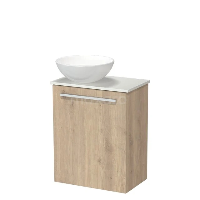 Holz-Badschrank mit Aufsatzwaschbecken, Eiche-Optik, kompaktes Design, ideal für eine stilvolle und praktische Badezimmergestaltung.