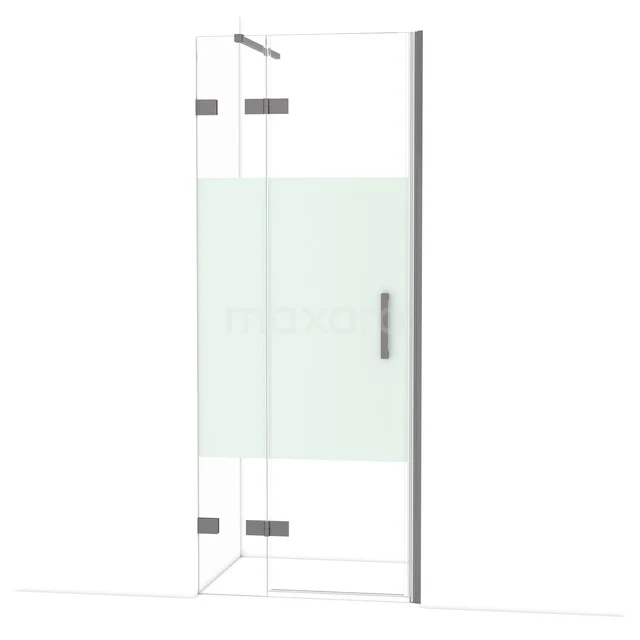 Glasige Duschecke mit klaren Paneelen, mattem Streifendetail und chromatischen Scharnieren, elegant entworfen für moderne Bäder.