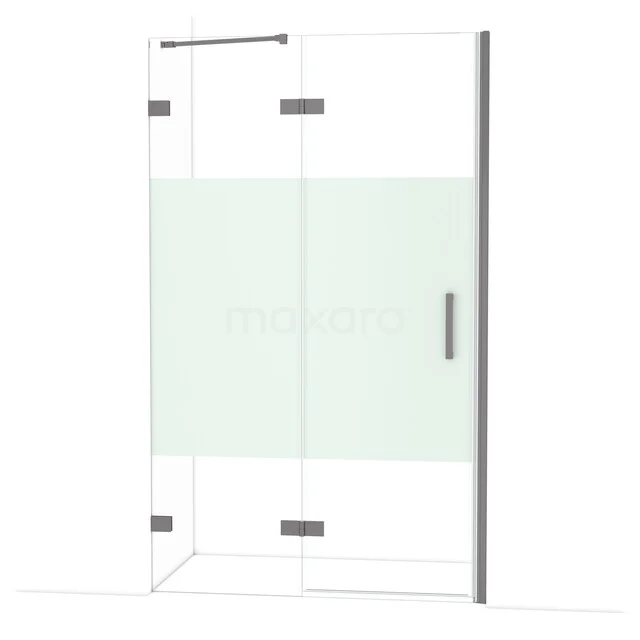 Diamond Shower door | 120 cm Black metal Clear with matt strip Pivot door DDB21662223ZM Glazen douchecabine met mat witte strook, hoekig design en chromen details, perfect voor een moderne badkamer.