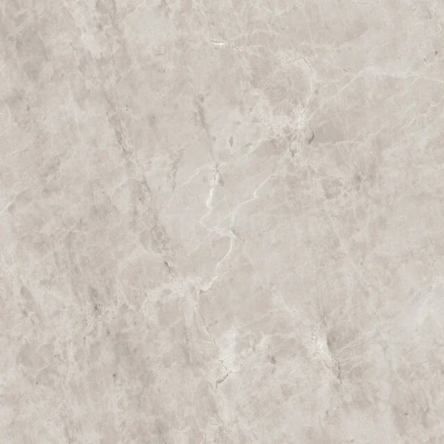 Colour sample SPC wall panel - Tundra greige WP13S Lichte marmeren wandtegel voor badkamer, met subtiele aderingen, ideaal voor een luxe uitstraling.