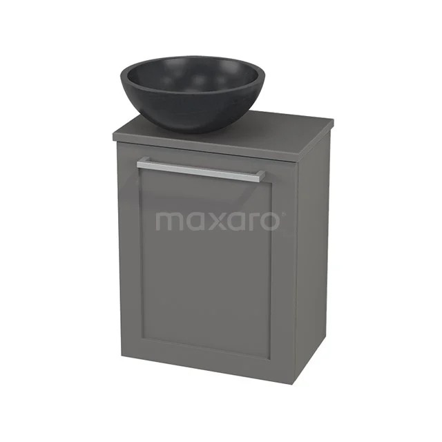 Grau hängendes Badezimmermöbel mit matt schwarzem, schalenförmigem Waschbecken, schickem Design und ausgestattet mit einem metallenen Haltegriff.