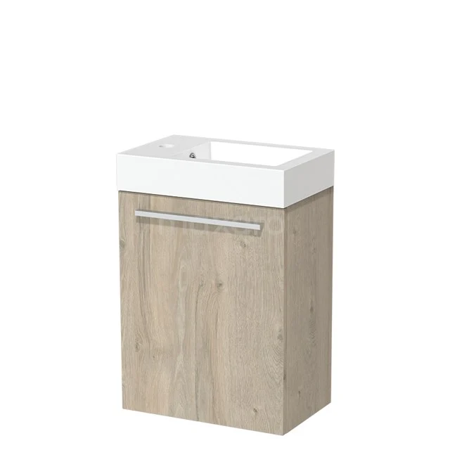 Kompakte Badmöbelset aus Holz mit Waschbecken; modernes Design, praktischer Stauraum, ideal für kleine Bäder.