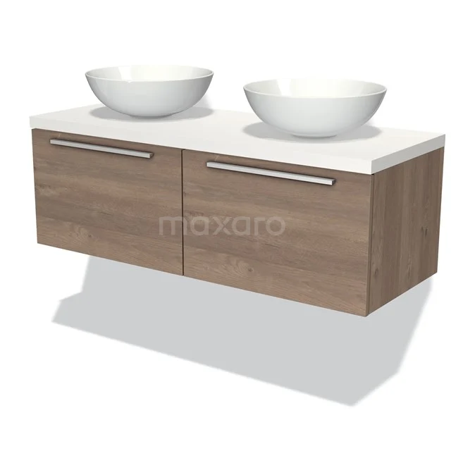 Holz-Badezimmermöbel mit schwebendem Design, doppelten weißen Aufsatzwaschbecken und modernen Haltegriffen für ein stilvolles Badezimmer.