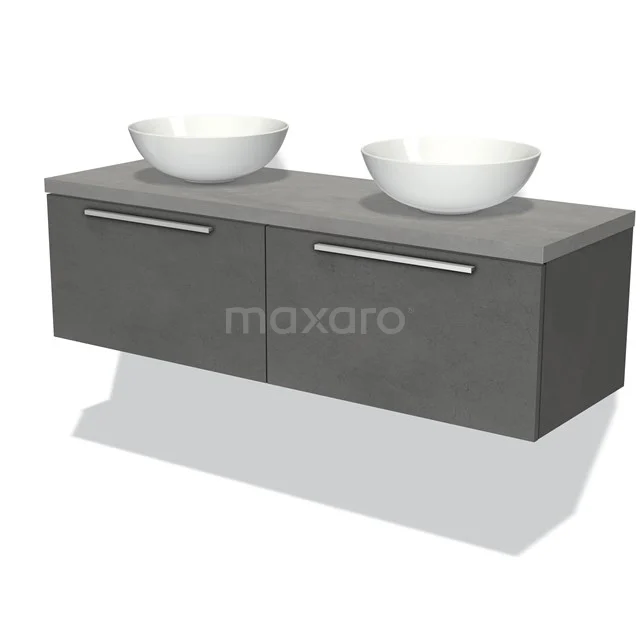 Graue Badmöbelset mit Holzoptik, zwei Porzellan-Waschbecken und metallischen Haltegriffen; stilvolles und modernes Design.