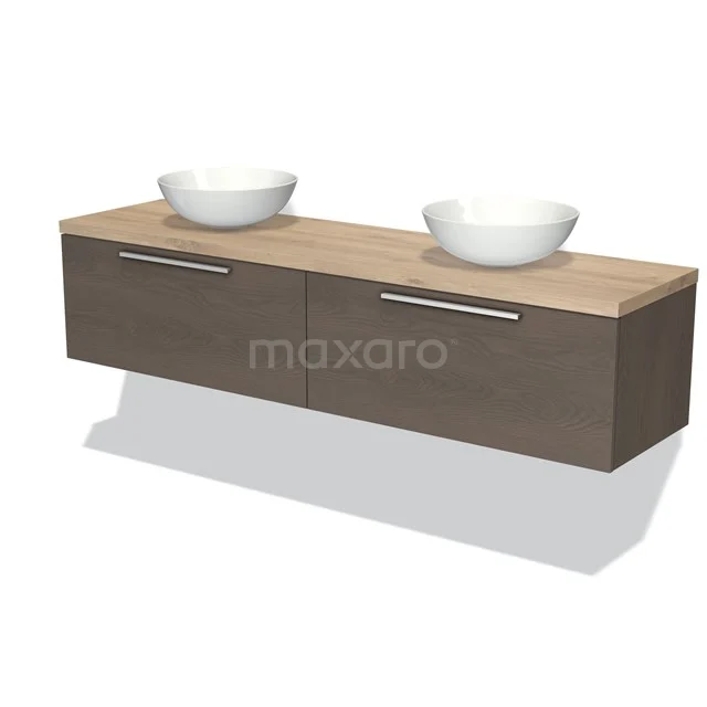 Houten badkamermeubel met twee witte opzetwastafels en lades, modern design in eikenlook.