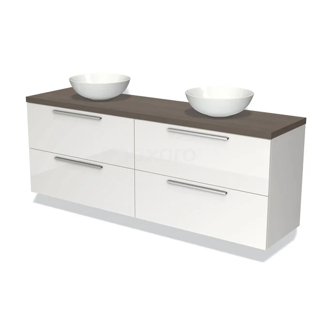 Weißes Badezimmermöbel mit Doppelwaschbecken, Holzoptik-Platte und modernen silbernen Haltegriffen, ideal für elegante Badezimmergestaltung.