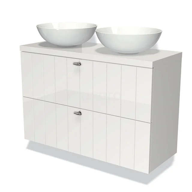 Witte badkamermeubel met dubbele wastafel, modern design, horizontale lijnen op kastfronten, ideaal voor badkameropslag.